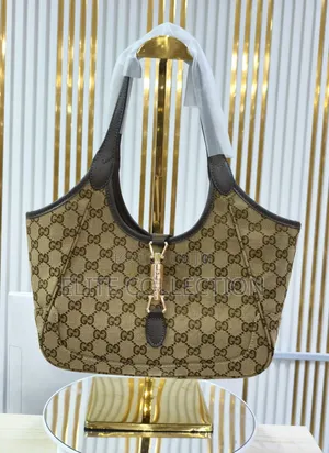 High Quality Gucci Leather Bag It's leather . Available as Displayed