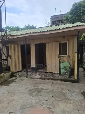 Fully Finished 20ft Container for Sale 4m Asking. Slightly Negotiable.