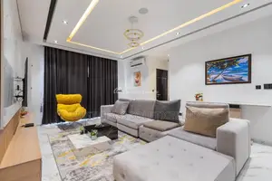 Luxurious 2 Bedroom Apartment