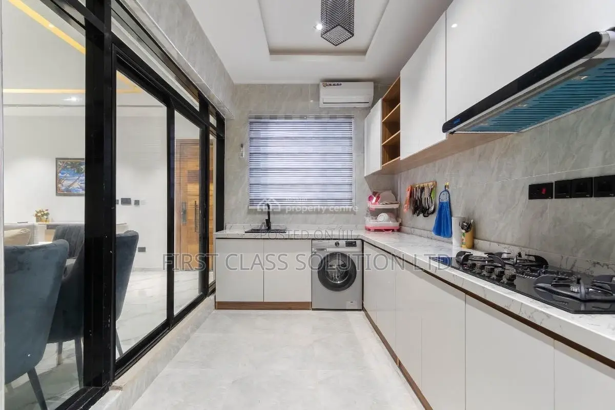 Luxurious 2 Bedroom Apartment