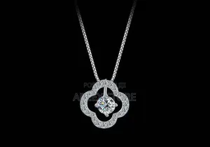 Stylish Zirconia Necklace