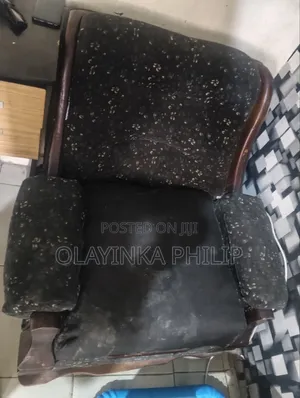 6-Seater Chair