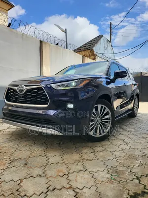 Toyota Highlander Platinum 2021 Blue