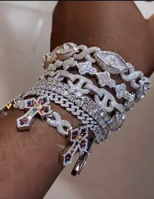Luxury Jewelries(gold/Silver)