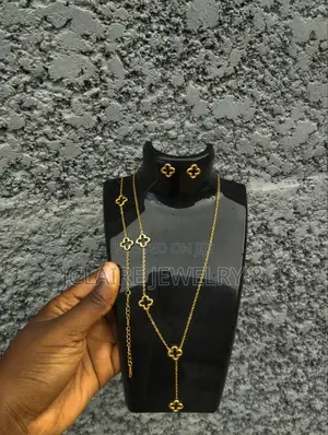Necklace Sets