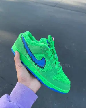 Nike SB Dunk Low "Grateful Dead Bears" Green
