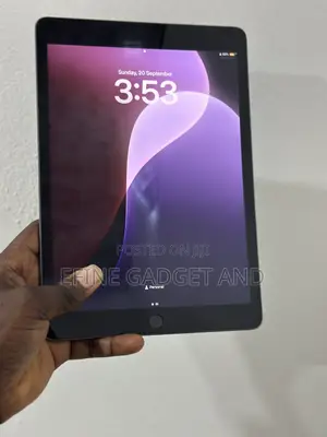 Apple iPad 10.2 (2021) 64 GB Gray
