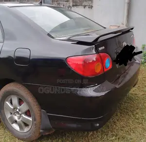 Toyota Corolla 2003 Black