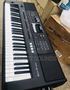 Keyboard PSR E473