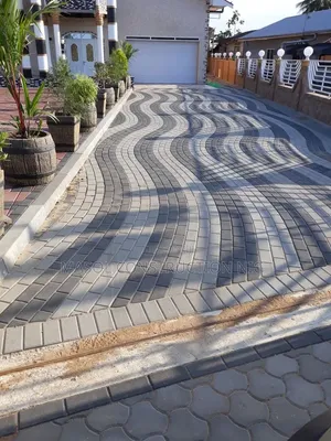 Block-Paved Roadway Construction
