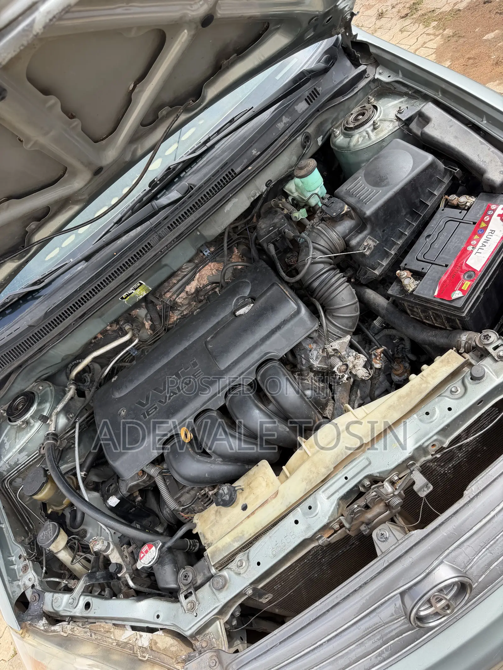 Toyota Corolla LE 2004 Silver