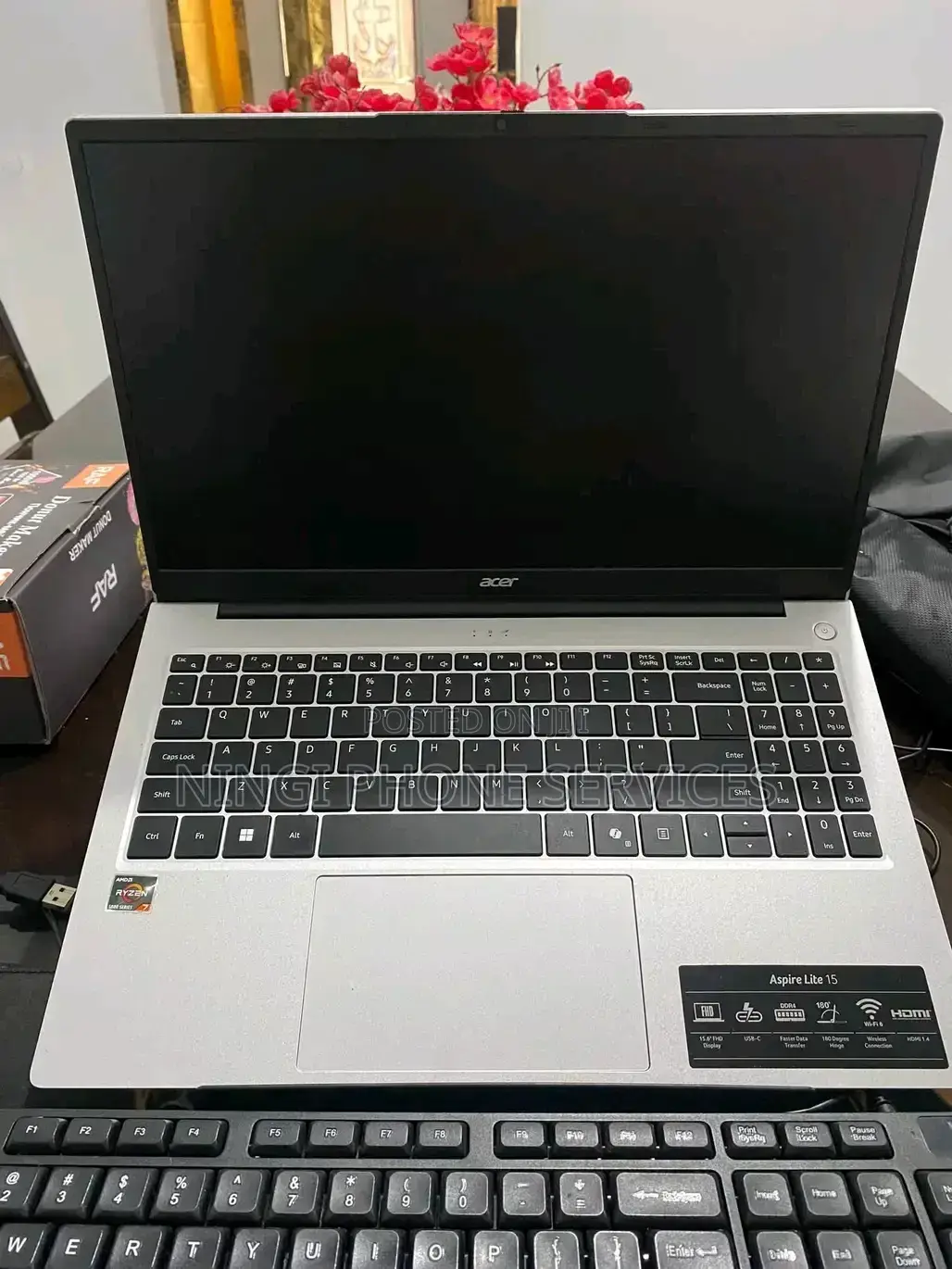 New Laptop Acer Nitro 5 8GB Intel Core i5 eMMC 256GB