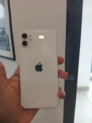 Apple iPhone 11 128 GB White