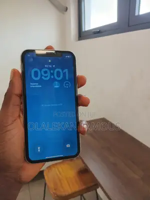 Apple iPhone 11 128 GB White
