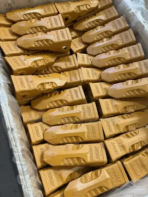 1U3352RE J350 Rock Chisel Bucket Tooth
