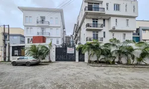Furnished 2bdrm Apartment in Lekki Phase 1 for rent
