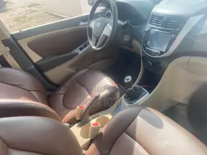 Hyundai Accent GLS 2012 White