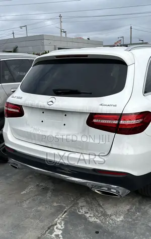 Mercedes-Benz GLC-Class 2017 White