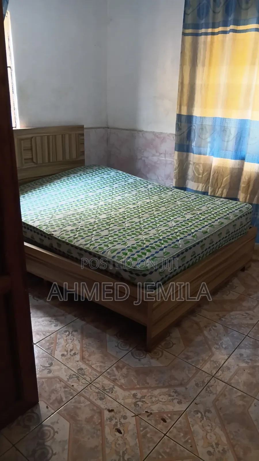 Furnitures