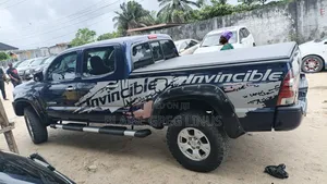 Toyota Tacoma 2013 Blue