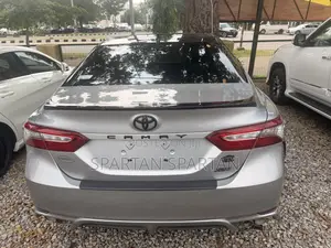 Toyota Camry 2019 Silver