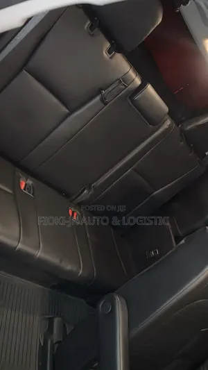Toyota Highlander 2023 Gray