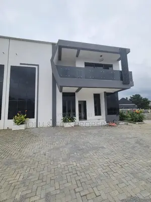 4bdrm Duplex in Idu By Nizamaye for rent