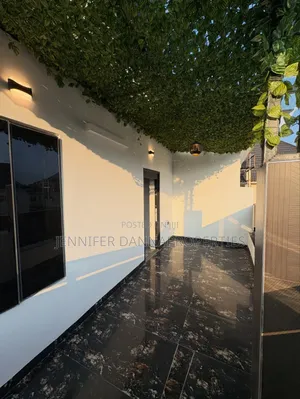 5bdrm Duplex in Wtc Estate, Enugu for sale