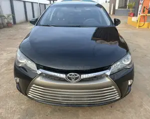 Toyota Camry 2016 Black