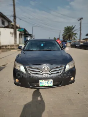 Toyota Camry 2009 Gray