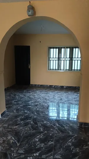 3bdrm House in Sola Crown, Ibadan for rent
