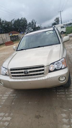 Toyota Highlander 2003 Gold