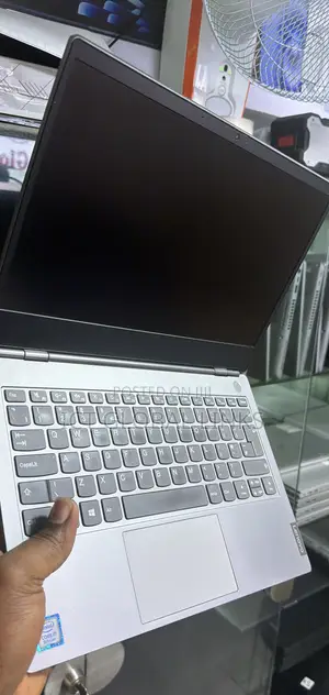 Laptop Lenovo ThinkBook 13s Gen 2 8GB Intel Core i7 SSD 256GB