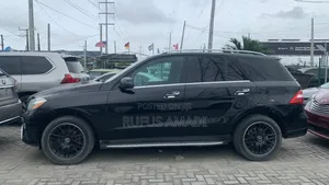 Mercedes-Benz M Class 2014 Black