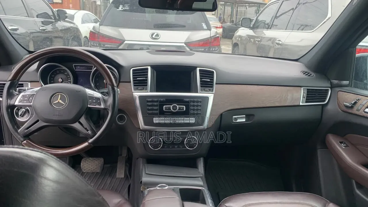 Mercedes-Benz M Class 2014 Black