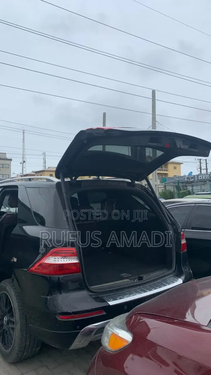 Mercedes-Benz M Class 2014 Black