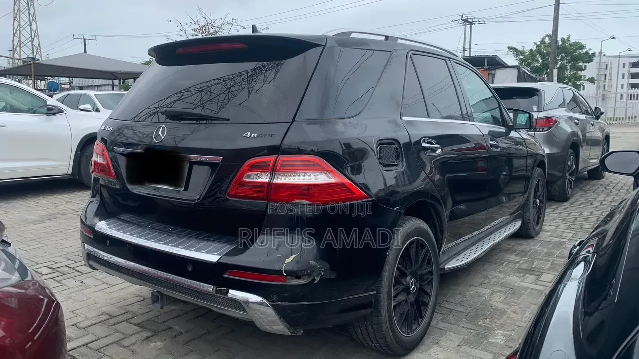 Mercedes-Benz M Class 2014 Black