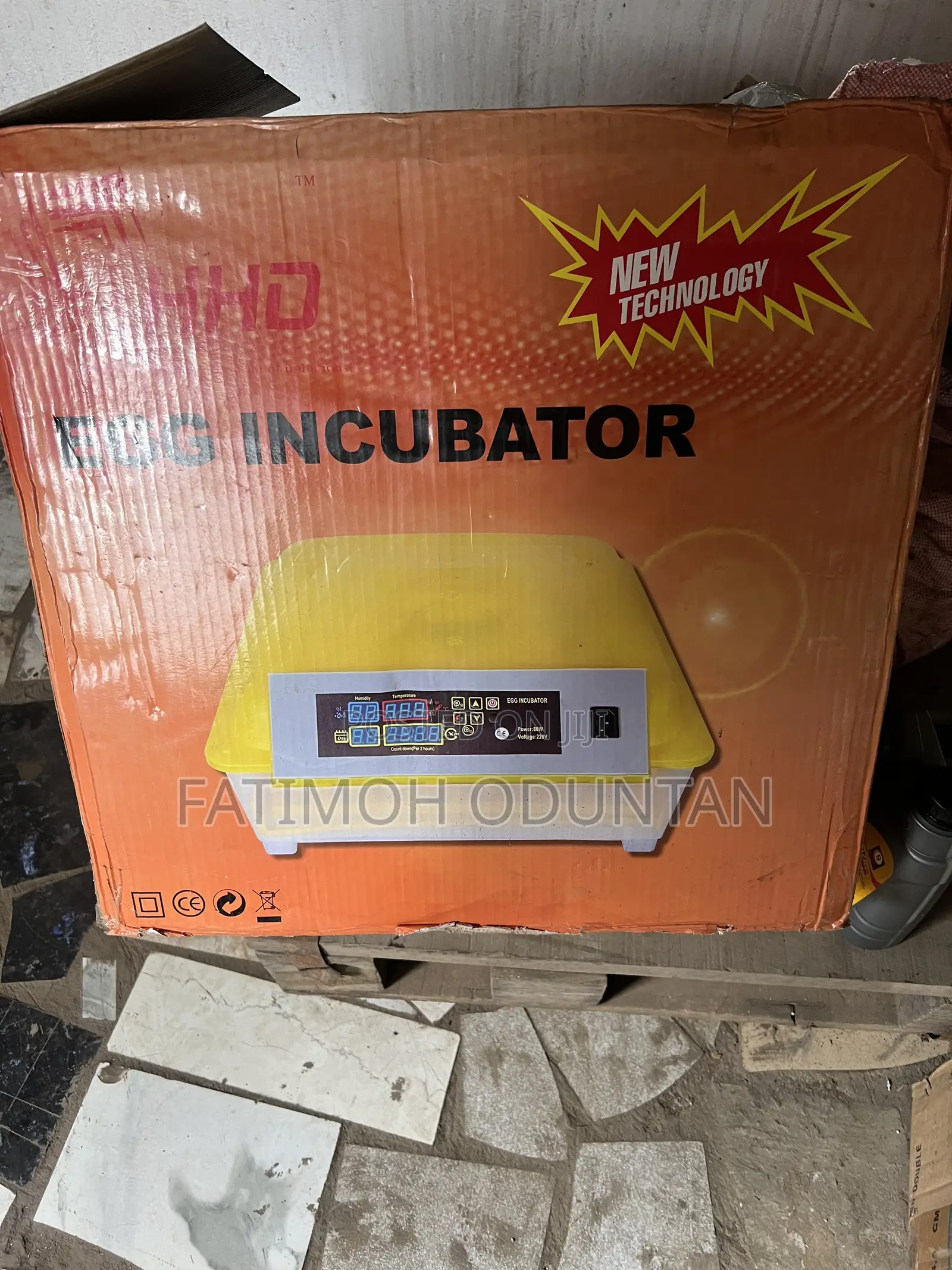56 Eggs Incubator