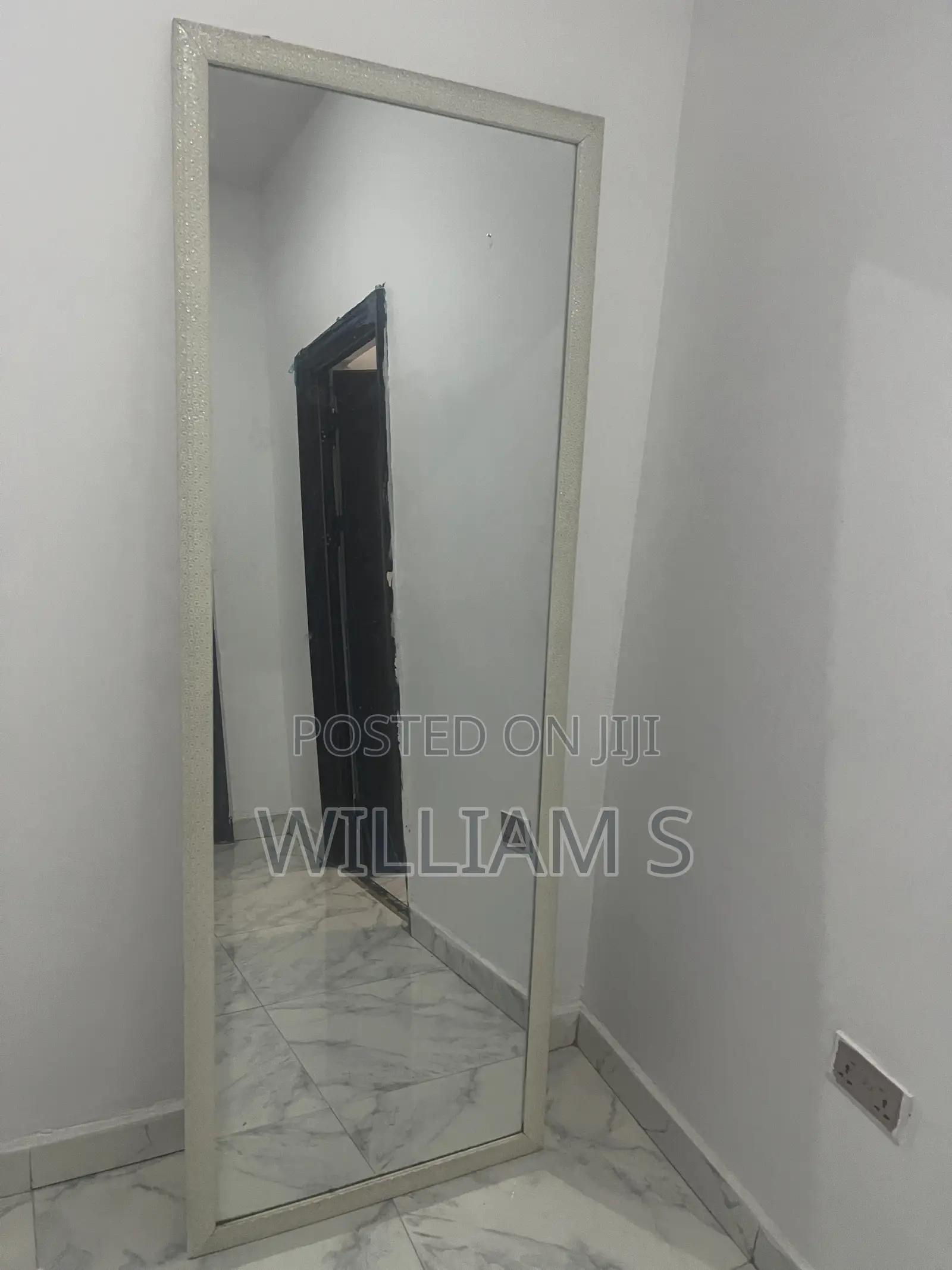 6.2ft Mirror