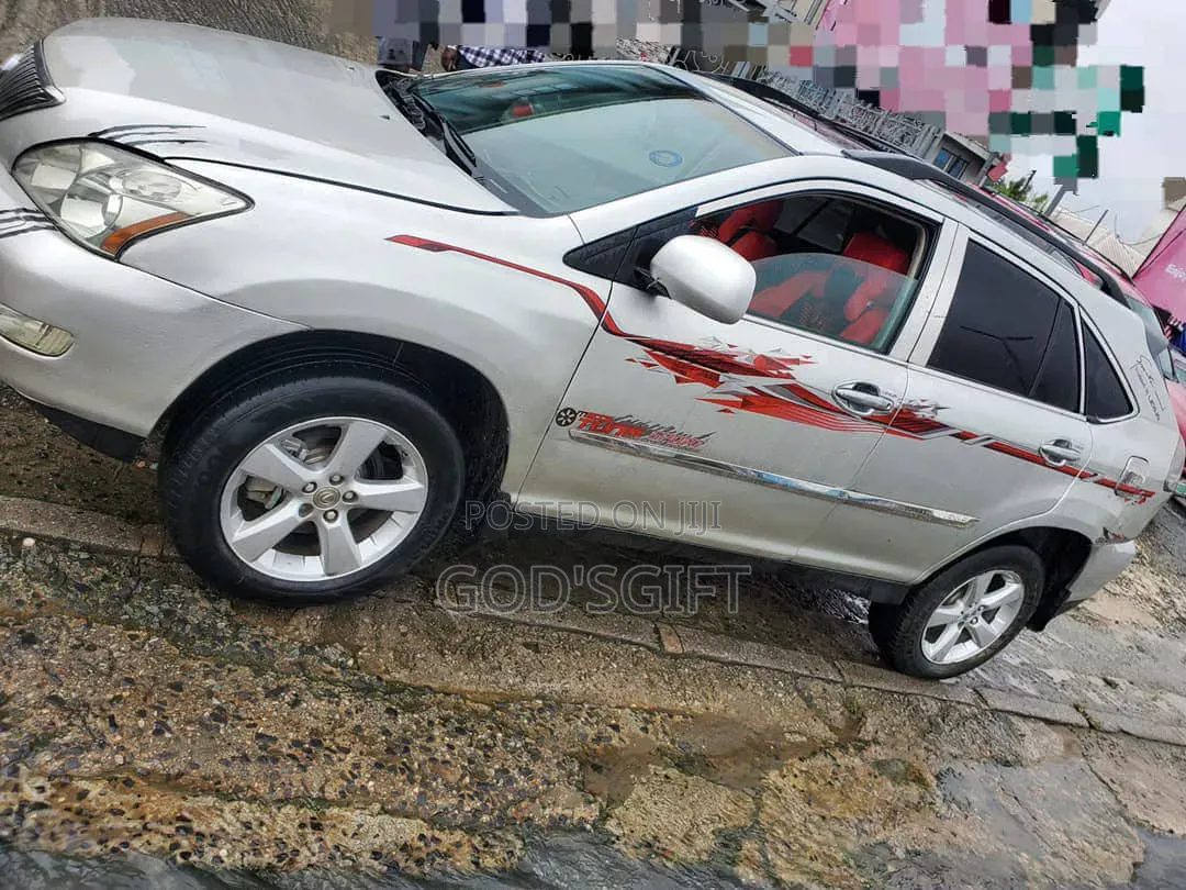 Lexus RX 2026 Silver