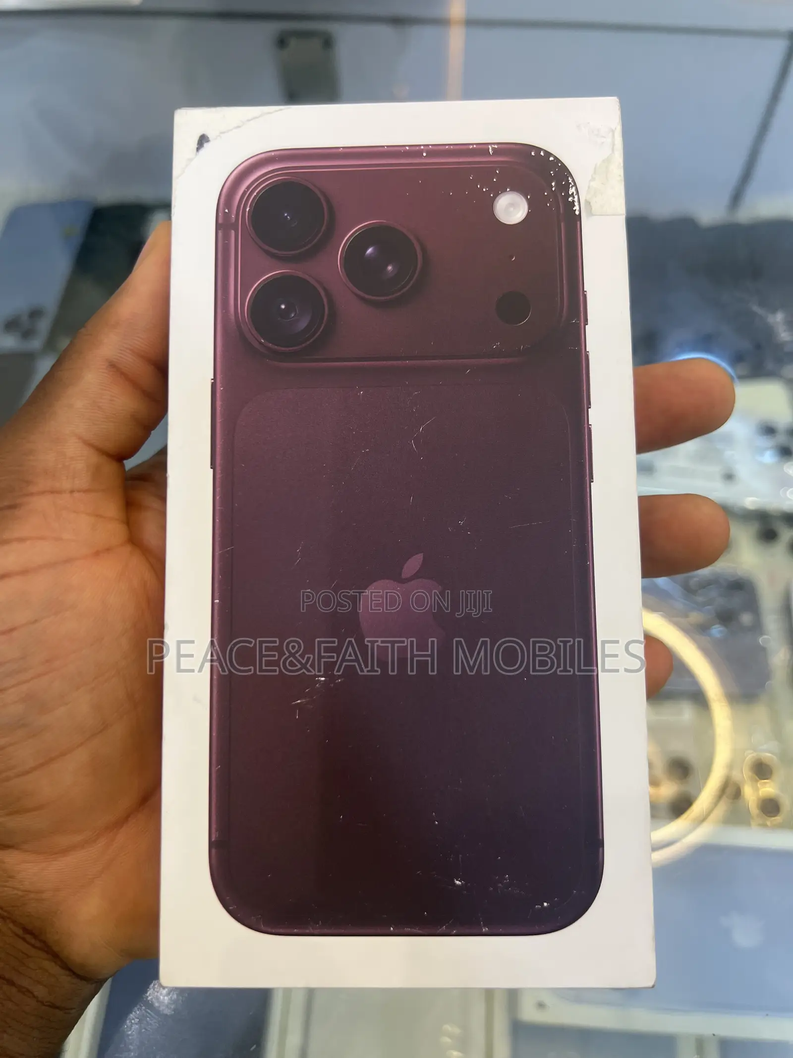 New Apple iPhone 18 Pro 256 GB Red