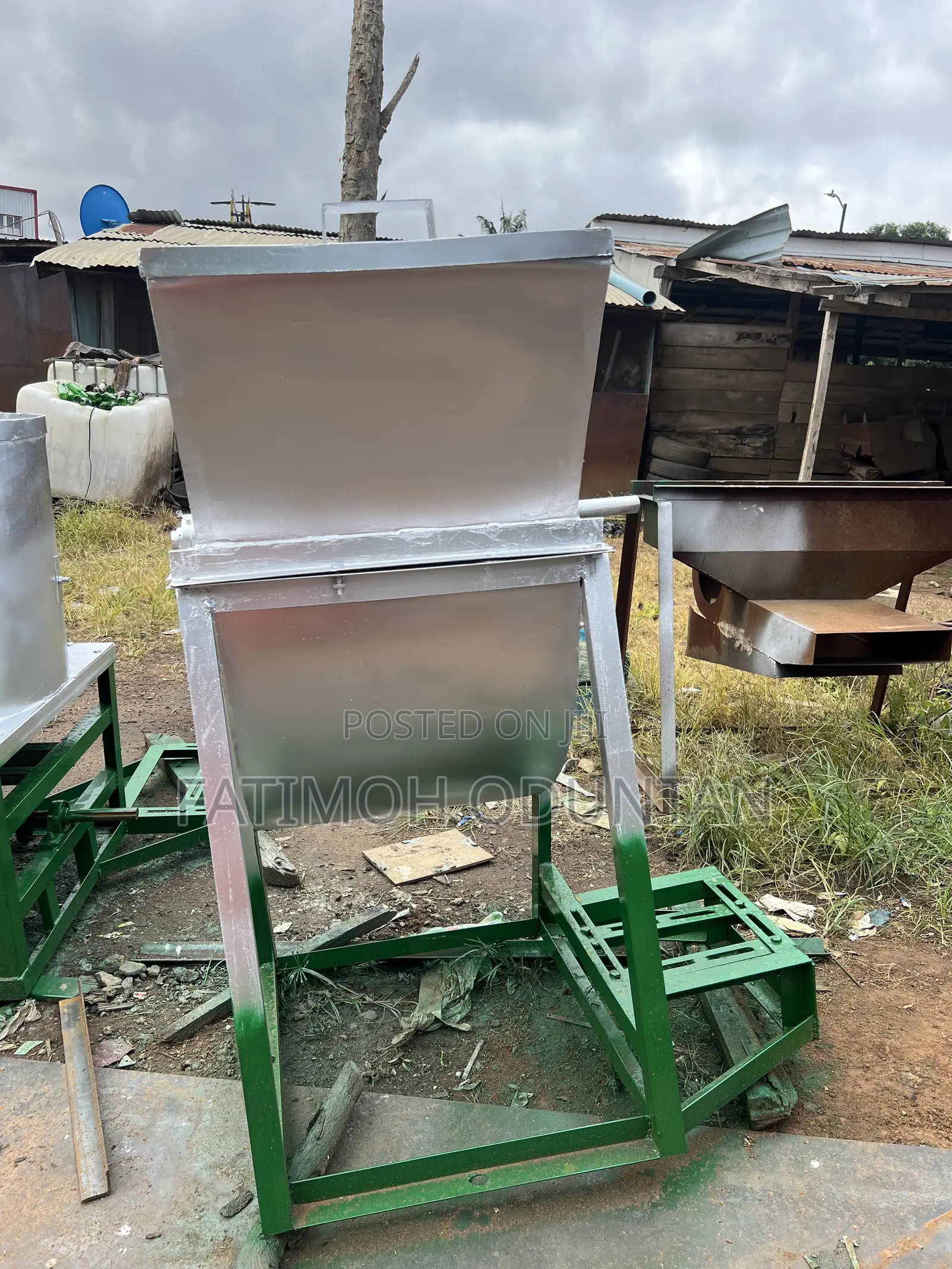 Automatic Cassava Grater