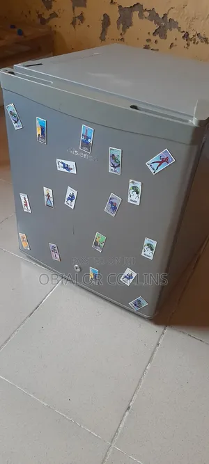 Hisense 46-Litre Single Door Bedside Refrigerator (Model: REF046DR)