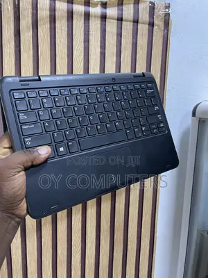 Laptop Dell Latitude 3190 2-in-1 8GB Intel Pentium SSD 128GB