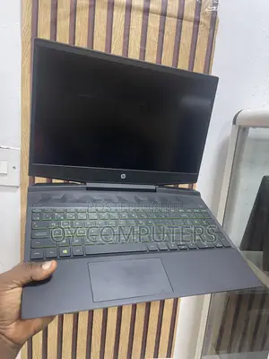 Laptop HP Pavilion Gaming Laptop 15-dk2xxx 16GB Intel Core i7 SSD 512GB