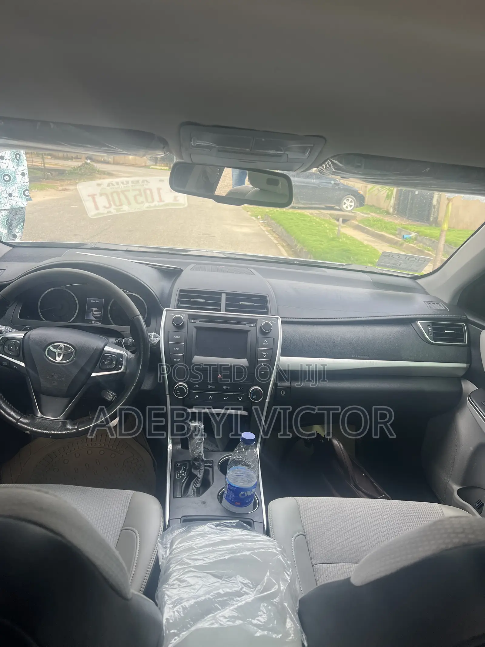 Toyota Camry 2017 Silver