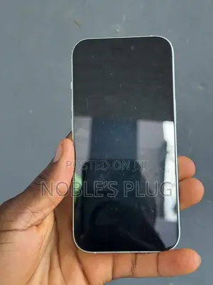 Apple iPhone 15 128 GB Green