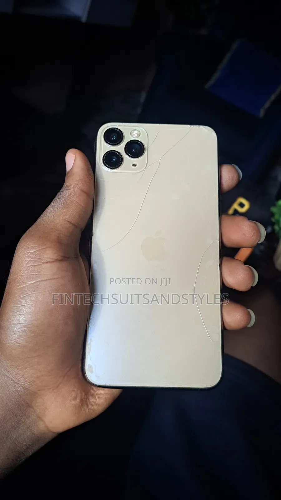 Apple iPhone 11 Pro Max 64 GB Gold