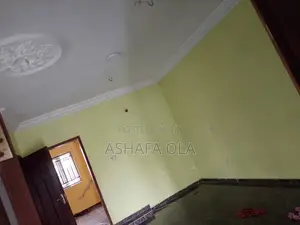 2bdrm Block of Flats in Lakowe for rent