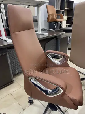 Elegant Executive Boss Leather Chair